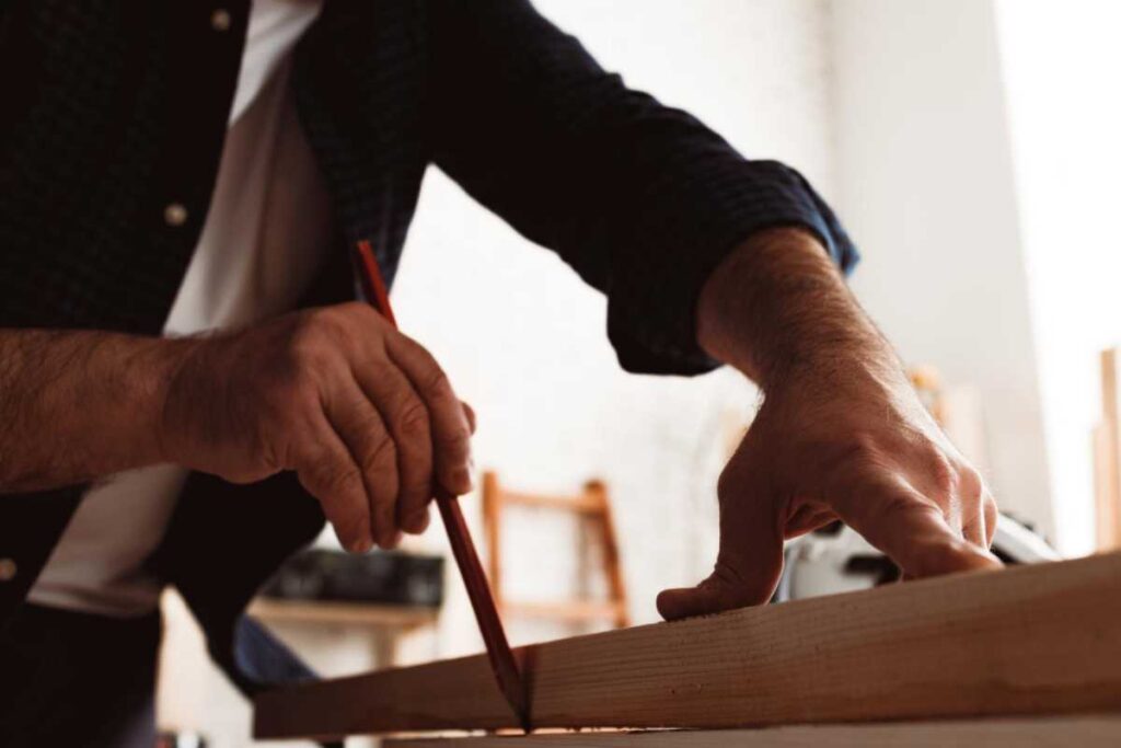 Montador de móveis em Curitiba: guia para uma montagem segura e ágil